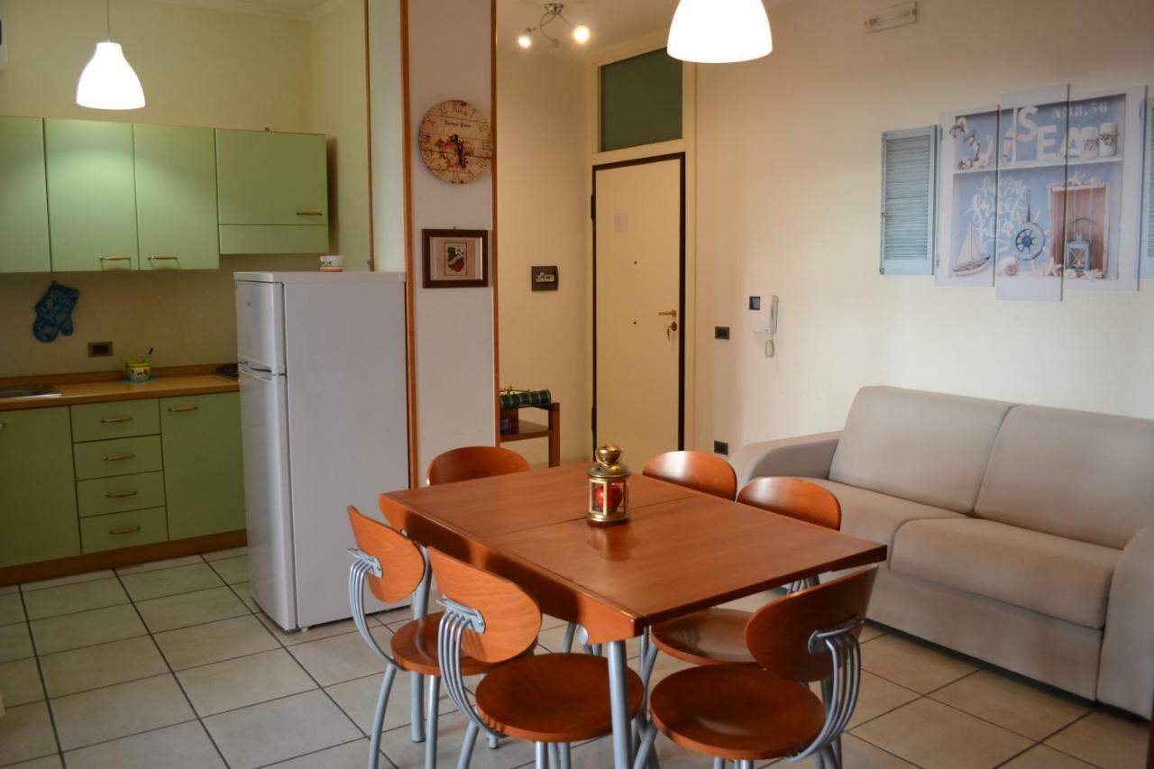 Window On The Sea Apartment Gallipoli Exterior foto